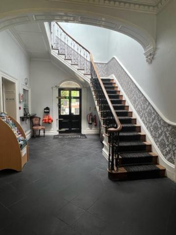 Antrobus Hotel Amesbury Εξωτερικό φωτογραφία